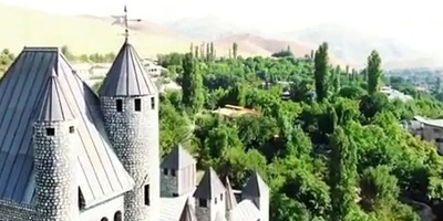 رحله قصیره إلى أکثر قریه “أوروبیه” فی إیران بین طهران وکاراج – عماره قدیمه وفریده / لا تقلق، لم یکن قلعه دراکولا الحقیقیه هنا!