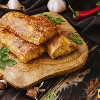 فطائر البوریک باللحم الهشّه: وجبه خفیفه طریه ومقرمشه ولذیذه