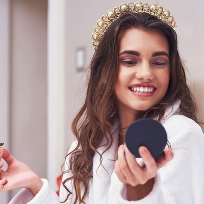 ما هو النرجسیه وما هی علاماتها؟