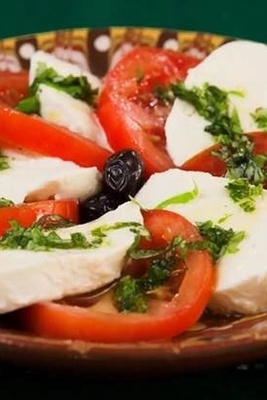 من کاشان إلى کرمانشاه: رحله الذواقه عبر أجبان إیران