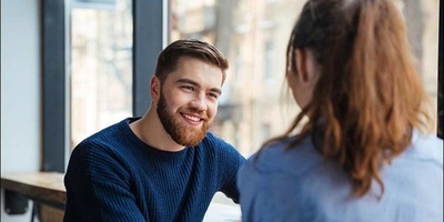 ما الذی یریده الرجال حقًا فی العلاقه العاطفیه؟ 15 احتیاجًا غالبًا ما یخفونه