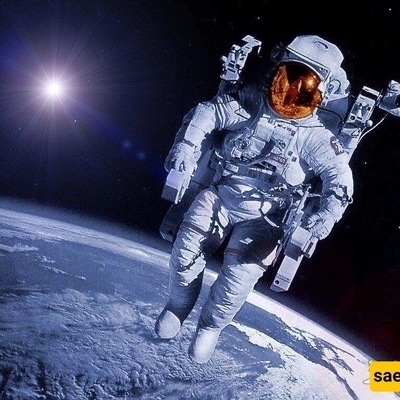 هذه المرأه الإیرانیه الأنیقه سافرت إلى الفضاء ذات مره [صور]