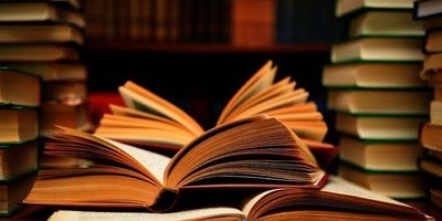 ما هو الکتاب، وما الدور الذی یؤدیه فی حیاتنا؟