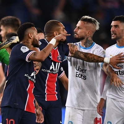 مرسیلیا تهزم باریس سان جیرمان بعد 14 عاماً — والفوضى داخل وخارج الملعب کانت جنونیه
