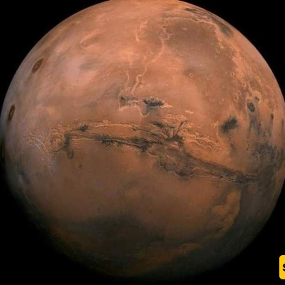 نظره على صور من مهمه المسبار الصینی إلى المریخ