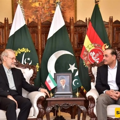 إیران وباکستان تستکشفان تعزیز الروابط الأمنیه فی محادثات رفیعه المستوى