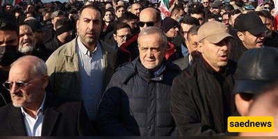 حضور الرئیس الإیرانی فی مسیره التضامن الوطنی فی طهران