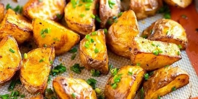 بطاطس مخبوزه على الطریقه الإسبانیه