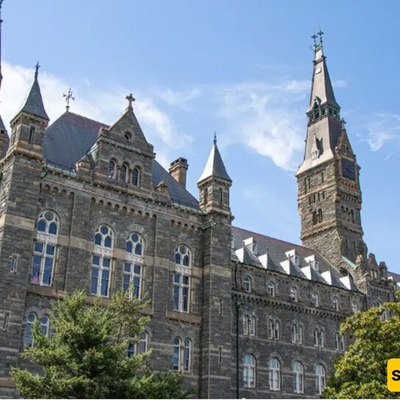 إقاله أکادیمی بارز بعد تغریده مثیره للجدل ربطت الهجوم الأمریکی على إیران بـ"رد رمزی" محتمل