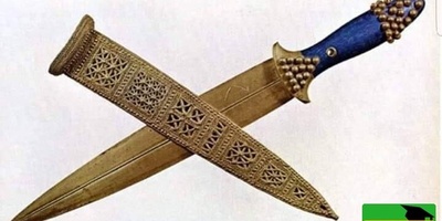 اکتشاف مذهل تحت أرض الدنمارک: قبر عمره 4000 عام یحتوی على أسلحه تنافس التکنولوجیا الحدیثه