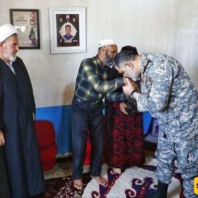 قائد بحریه الجیش: صمود الشعب الإیرانی خلال الحرب بعثت رسالهً قویهً للعدو