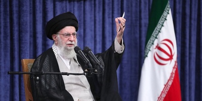 کیف واجه خامنئی ضربات الولایات المتحده وإسرائیل وعزز دفاع إیران، بحسب لاریجانی