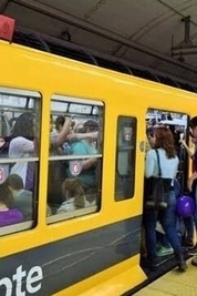 انقطاع التیار الکهربائی یوقف خدمه القطار الخفیف فی القدس المحتله