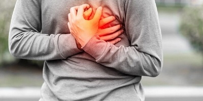کیف یمکن للنوبه القلبیه أن تسبب تلفًا فی الدماغ؟