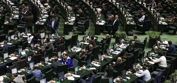 البرلمان الإیرانی: إنشاء ممرات مفروضه لا یتوافق مع مصالح دول المنطقه