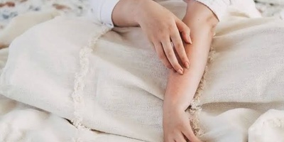 لماذا نشعر بالراحه والمتعه عند حکّ أجسامنا؟