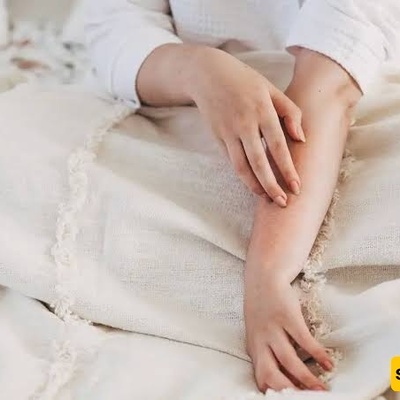 لماذا نشعر بالراحه والمتعه عند حکّ أجسامنا؟