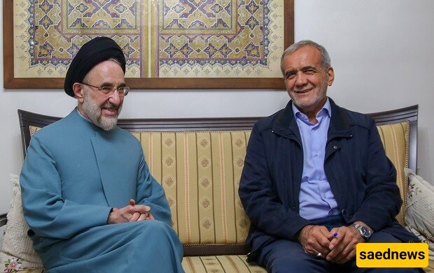 تحلیل لأناقه مسعود بزشکیان، "أکثر رؤساء العالم تعلیماً": من الستره المقلوبه إلى البذله والعباءه الذهبیه + صور