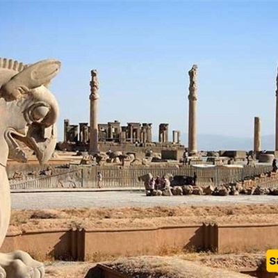 اکتشاف مذهل: تمثالیْن ذهبیین تاریخیّین ثمینین بعراقه لا تصدق – قطعه أثریه أخمینیه عمرها 2000 عام + صور