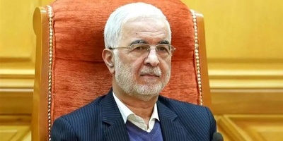 وزیر داخلیه باکستان یصل طهران ویعلن عن محادثات ثنائیه وثلاثیه لتعزیز التعاون الإقلیمی