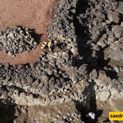 اکتشاف جدران "خَیْبَر" الضخمه البالغه من العمر 4000 عام فی السعودیه