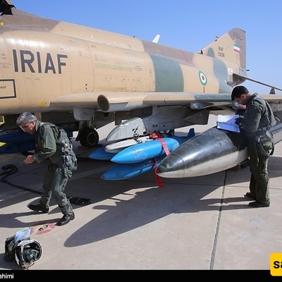 القوّات الجویّه الإیرانیّه تقصف قواعد أمریکیّه فی المنطقه