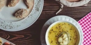 شوربه مانتی للإفطار: غذاء لجمیع الأعمار