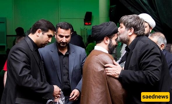 أبناء قائد الثوره الإسلامیه السید علی خامنئی
