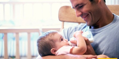 أن تصبح أبًا بعد الستین: هل هو ممکن أم محفوف بالمخاطر؟