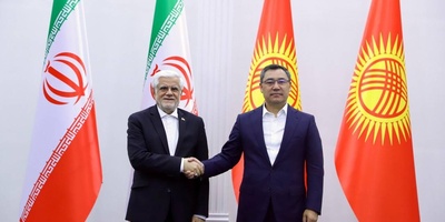 عارف: تضامن دول المنطقه یساهم فی رفع مستوى الأمن فی مواجهه التهدیدات الخارجیه