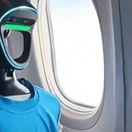 نظره على رحله تاریخیه! اللحظه الأولى التی رأى فیها الرکاب "فولودیا"