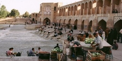 قبل 134 عامًا: أصفهان فی عهد القاجار کما ظهرت فی مجله أجنبیه