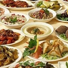 رحله لذیذه عبر نکهات أرمینیا: مطاعم شهیره تجعل السفر تجربه لا تُنسى