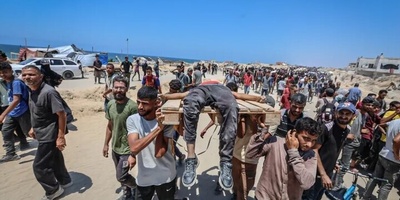 الغاردیان تعترف: تل أبیب تقتل الفلسطینیین الجائعین بمنهجیه