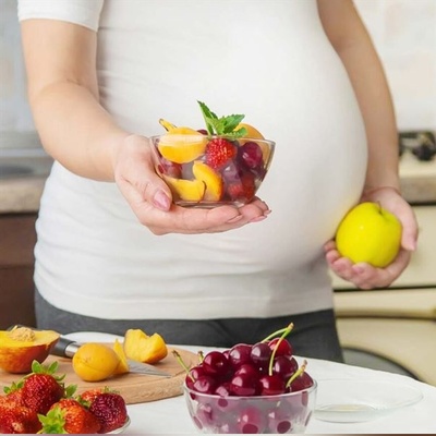 ماذا تأکلین لعلاج الإمساک أثناء الحمل؟ | العلاجات المنزلیه للإمساک أثناء الحمل