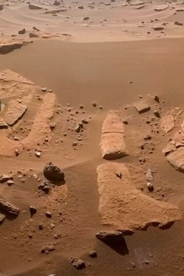 مشاهده "دوائر غریبه" على المریخ: هل قد یکون هذا علامه على الحیاه؟