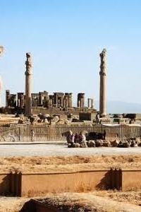 تاریخ متحف تخت جمشید وصوره