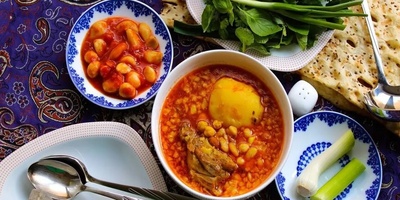 کیفیه تحضیر أبغوشت ذو البصلین (یخنه إیرانیه تقلیدیه على طریقه المقاهی الشعبیه) بأسلوب أصیل کما فی التهَّان التقلیدیه