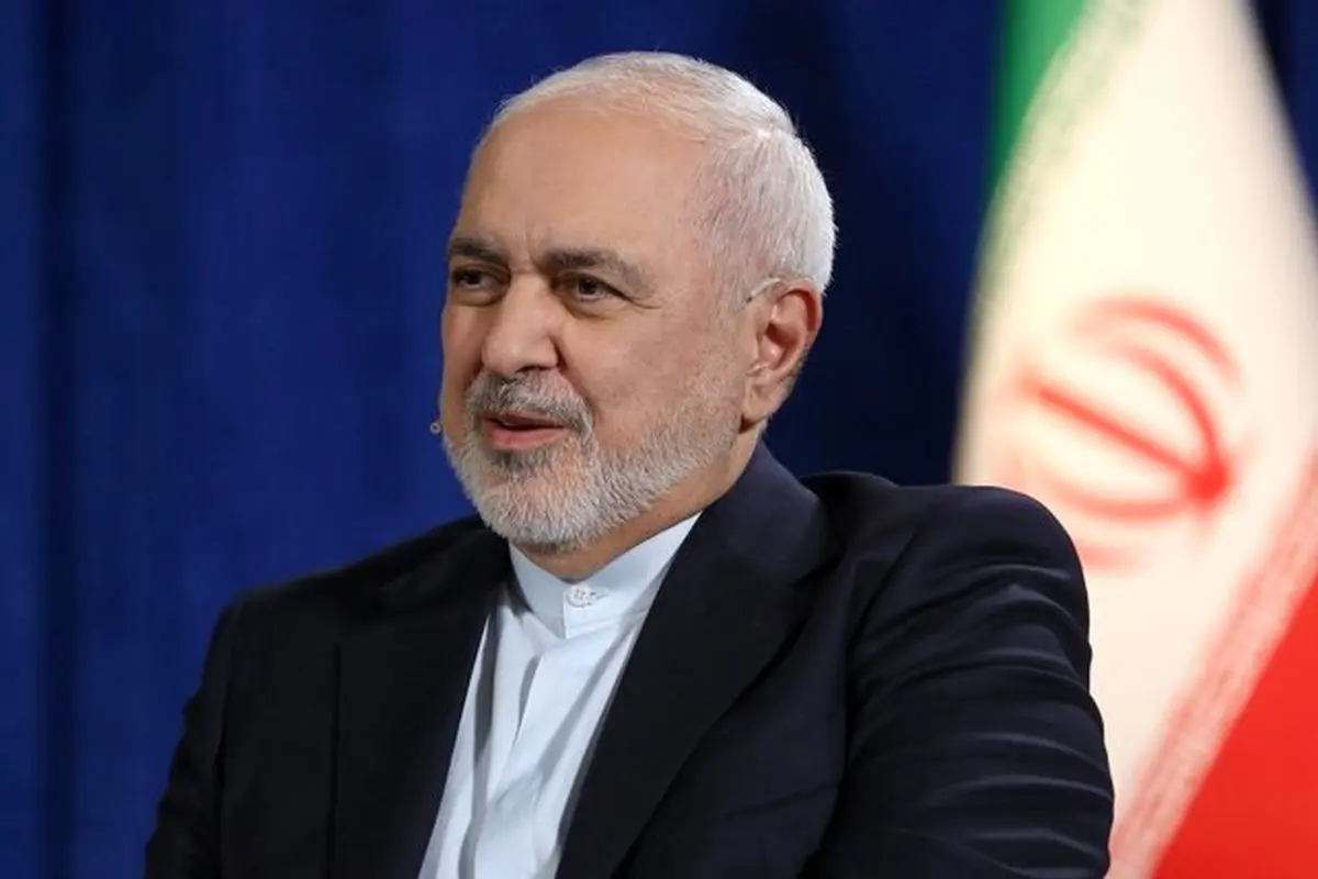 ظریف یدعو إلى دبلوماسیه جریئه: "إیران قادره على الدفاع ضد المعتدین، لکنها تحتاج إلى رؤیه إقلیمیه جدیده