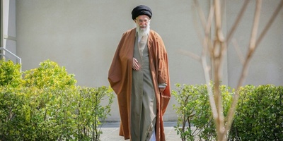 کیف کان یبدأ عیده؟ نظره على طقوس قائد الثوره الإسلامیه فی استقبال عید النوروز وذکریات نادره من أیامه الأولى