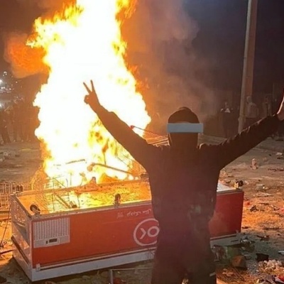 لماذا تخلّى ترامب عن مثیری الشغب فی إیران؟