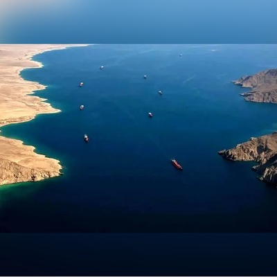 ادعاء رویترز: إیران مستعده لإغلاق مضیق هرمز