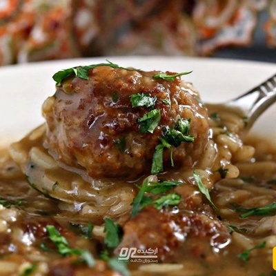 طریقه تحضیر شوربه الأرز اللذیذه والمغذیه مع کرات اللحم