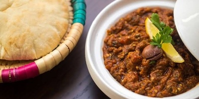 کیفیه إعداد میرزا قاسمی على الطریقه الإیرانیه الشمالیه: سرّ رائحه الباذنجان المدخّنه