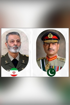 قاده الجیش الإیرانی والباکستانی یناقشون الإغاثه من الفیضانات وأمن الحدود