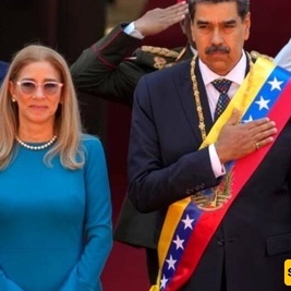 مادورو وزوجته یُنقلان من السجن إلى المحکمه + فیدیو