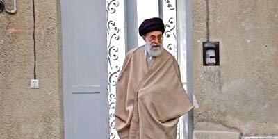 عندما طبخ قائد الثوره الإسلامیه فی إیران البیض المقلی بنفسه لضیوفه / ذکرى حمیمه من لیالی ما بعد الثوره