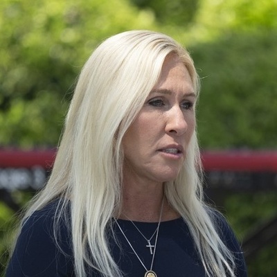 خیانه دافعی الضرائب الأمیرکیین: هل تقترب المساعدات الأمیرکیه لأوکرانیا من نهایتها؟