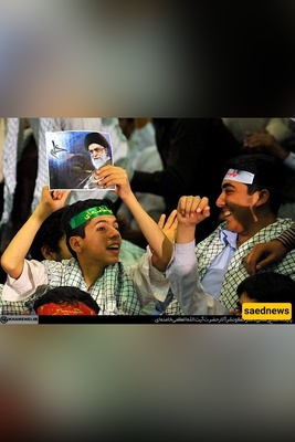 قائد الثوره الإسلامیه فی إیران: انقلوا سلامی إلى أهالی بوشهر.. عطرتم حسینیه الإمام برائحه قلوبکم الولائیه