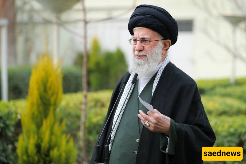 تمجید آیت‌الله خامنه‌ای من زهد وزوجته البسیطه: «لم تطلب منی قط شراء ملابس، ولا تملک حتى خاتمًا عادیاً»